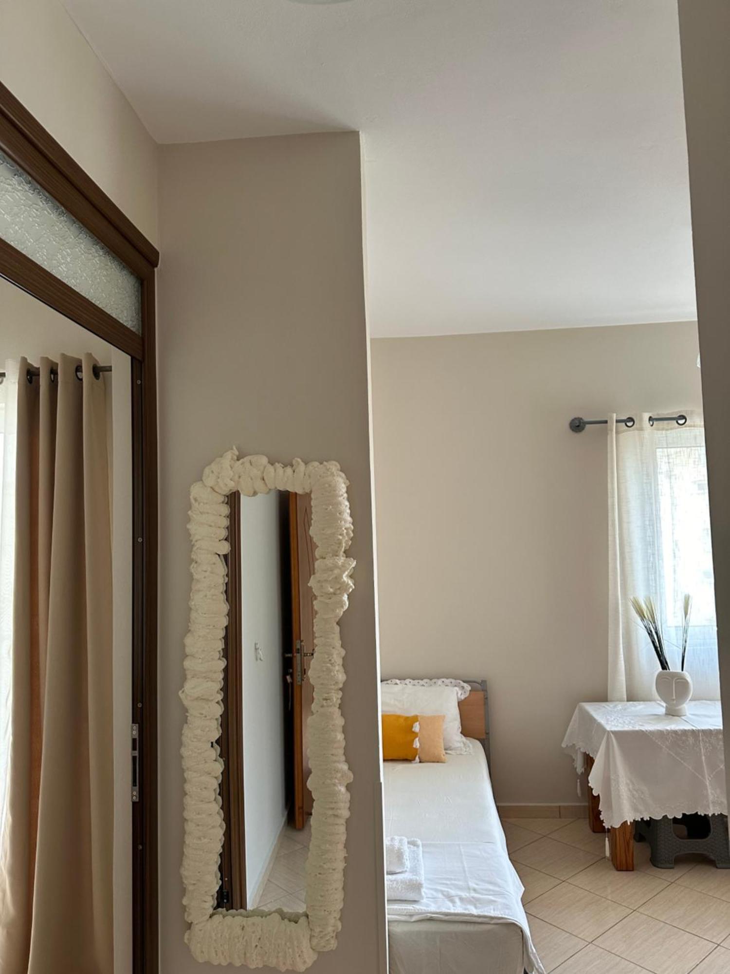Vila Lemon Tree Sarande Exterior photo