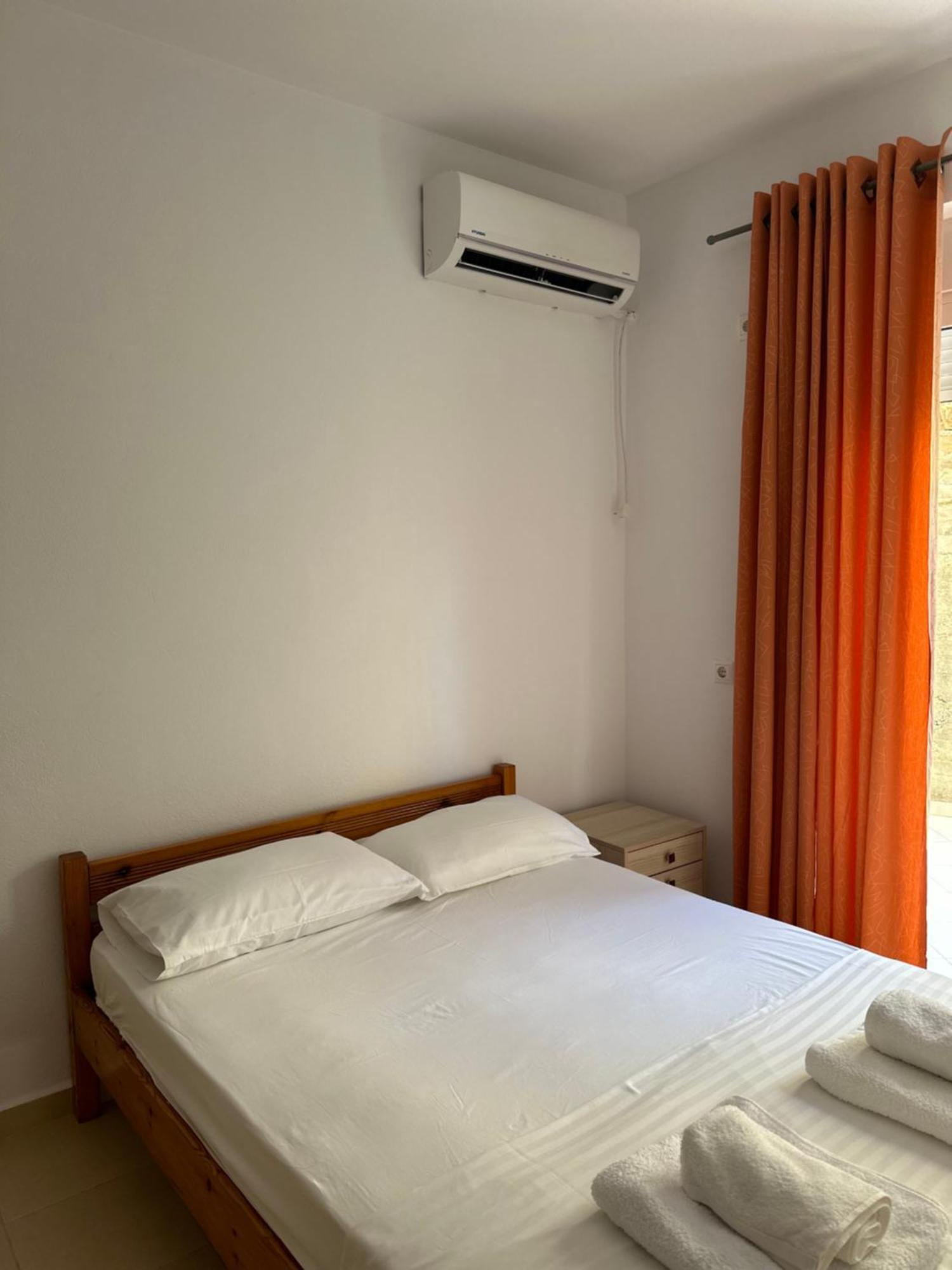 Vila Lemon Tree Sarande Exterior photo